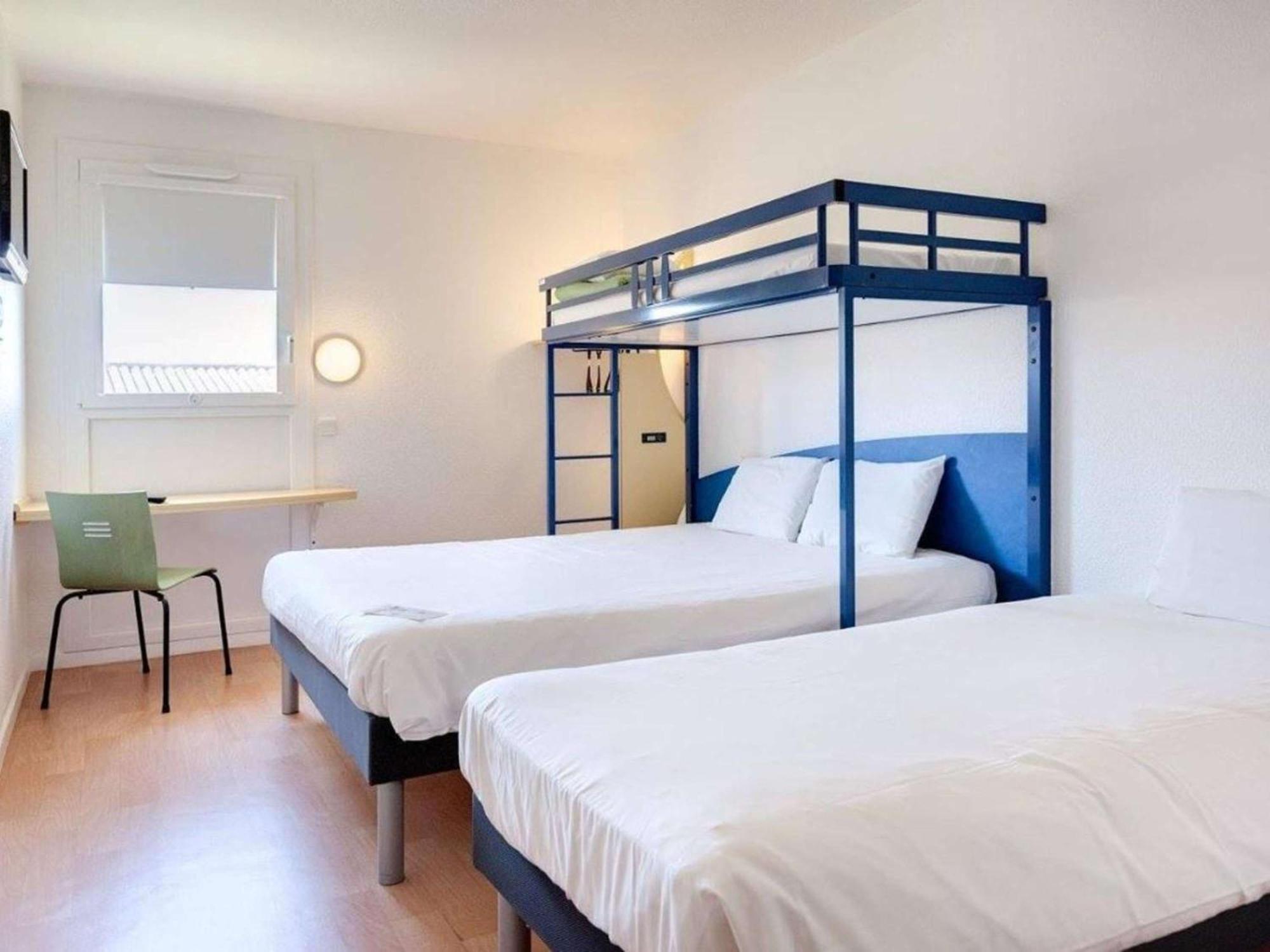 Ibis Budget Agen Le Passage  Eksteriør billede